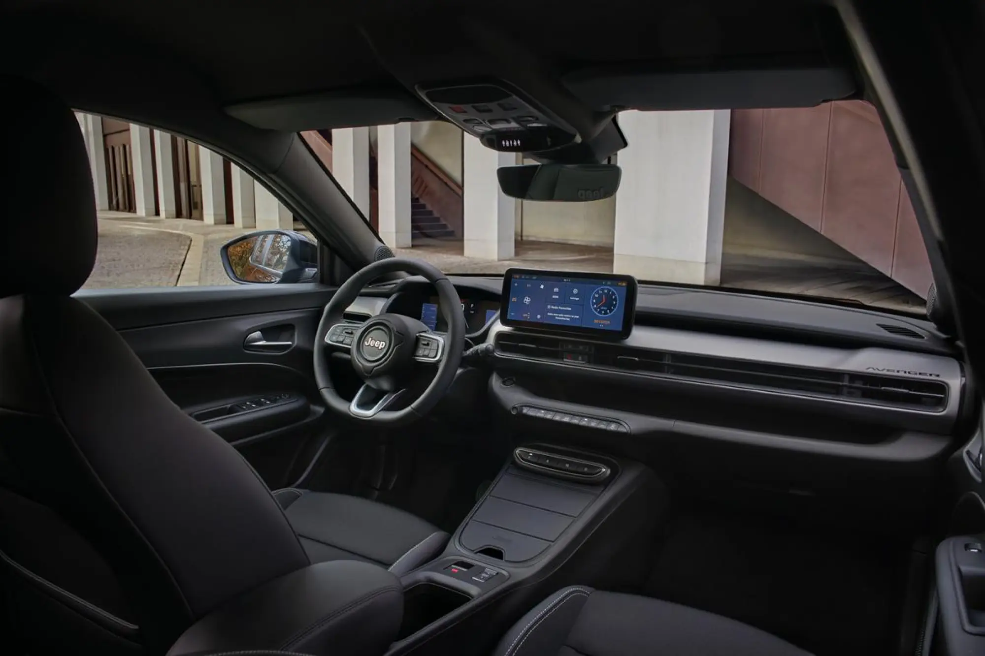 Jeep Avenger Black Edition - 17