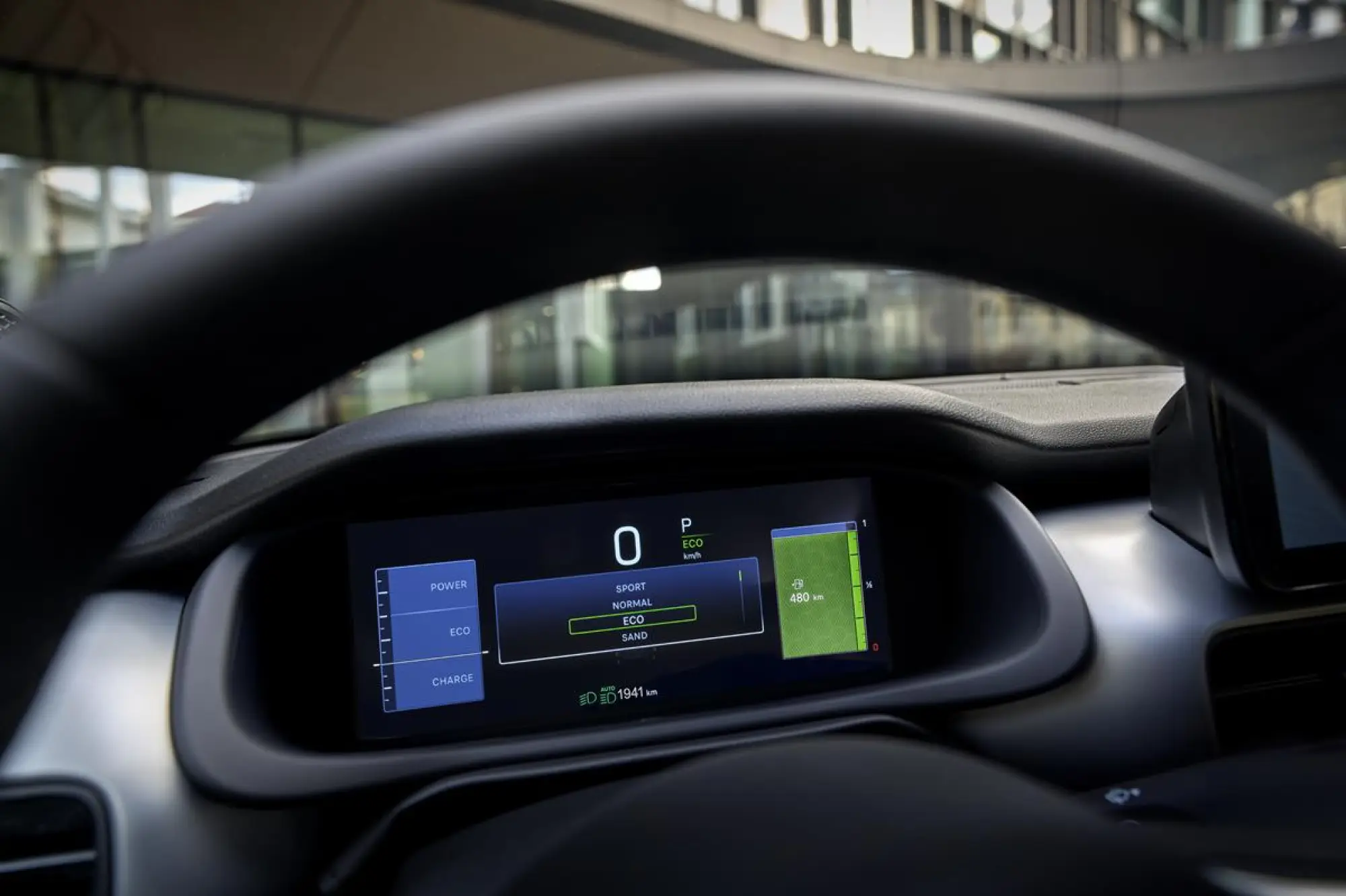 Jeep Avenger Black Edition - 13