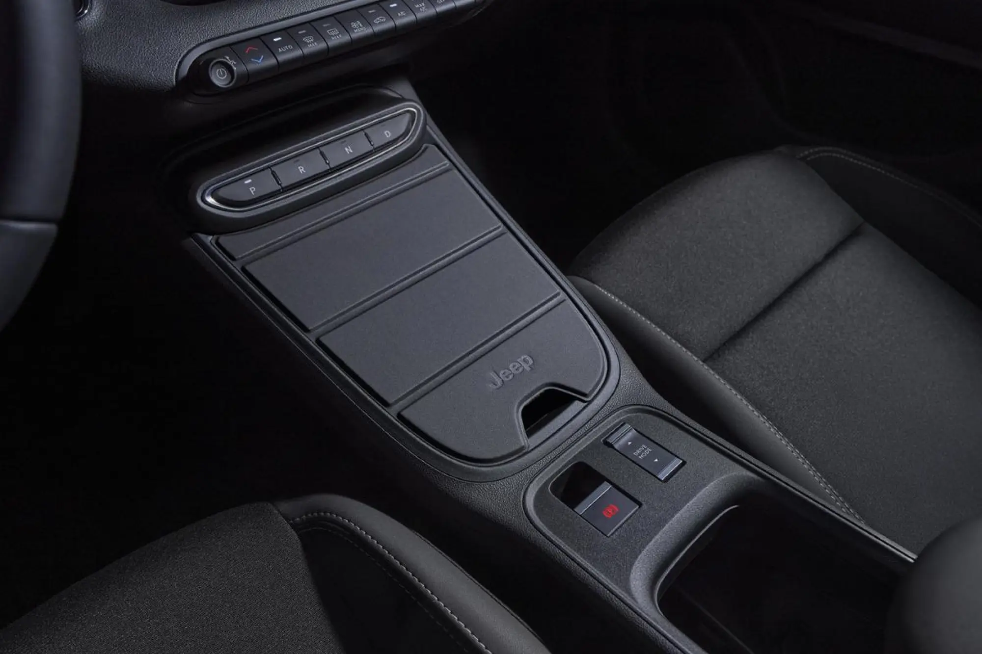 Jeep Avenger Black Edition - 18