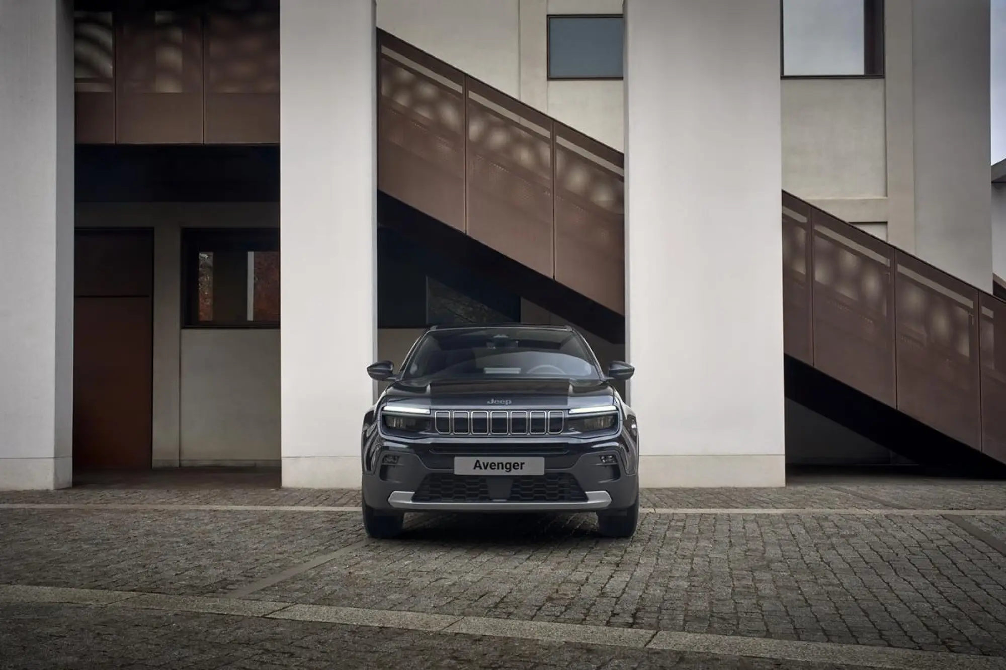 Jeep Avenger Black Edition - 4