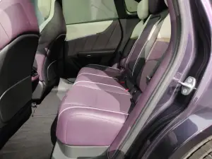 Mazda CX-6e 2026 - Foto live