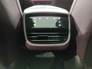 Mazda CX-6e 2026 - Foto live