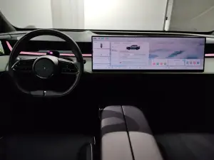 Mazda CX-6e 2026 - Foto live