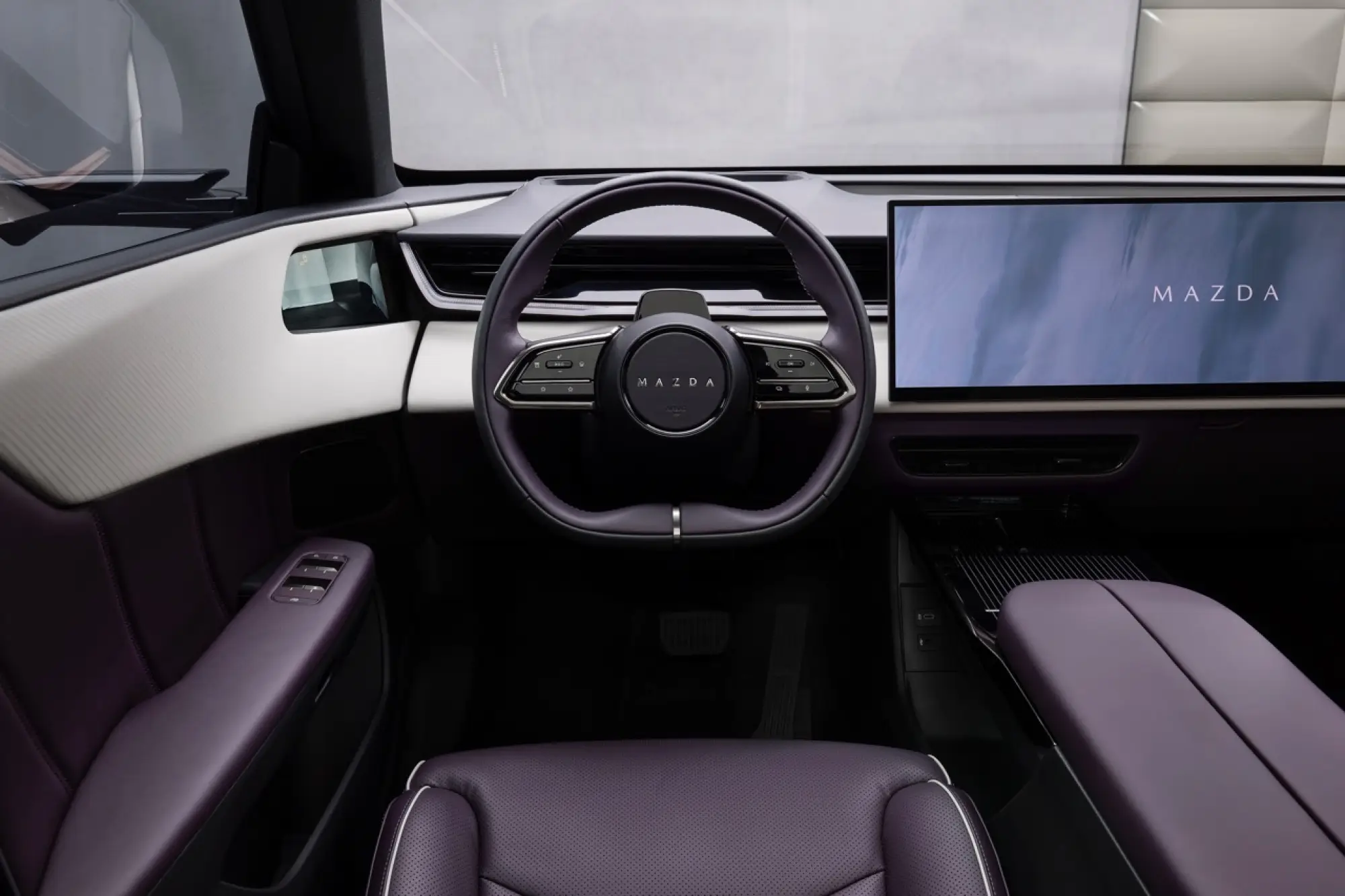 Mazda CX-6e 2026 - Foto live - 33