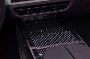 Mazda CX-6e 2026 - Foto live