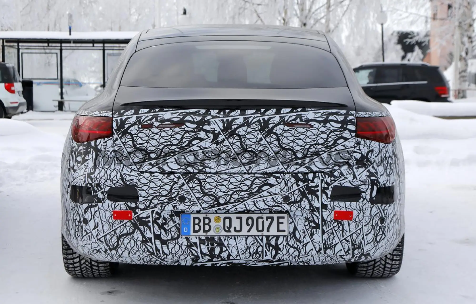 Mercedes EQS 2026 - Foto spia 12-01-2026 - 14