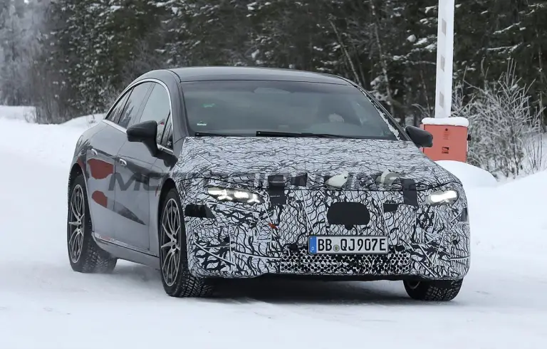 Mercedes EQS 2026 - Foto spia 12-01-2026 - 6