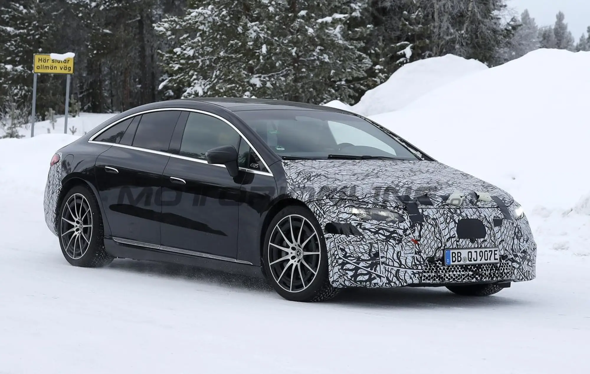 Mercedes EQS 2026 - Foto spia 12-01-2026 - 4