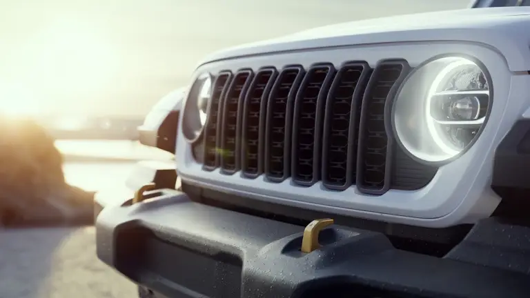 Jeep Wrangler 85th Anniversary Edition - Foto ufficiali - 1