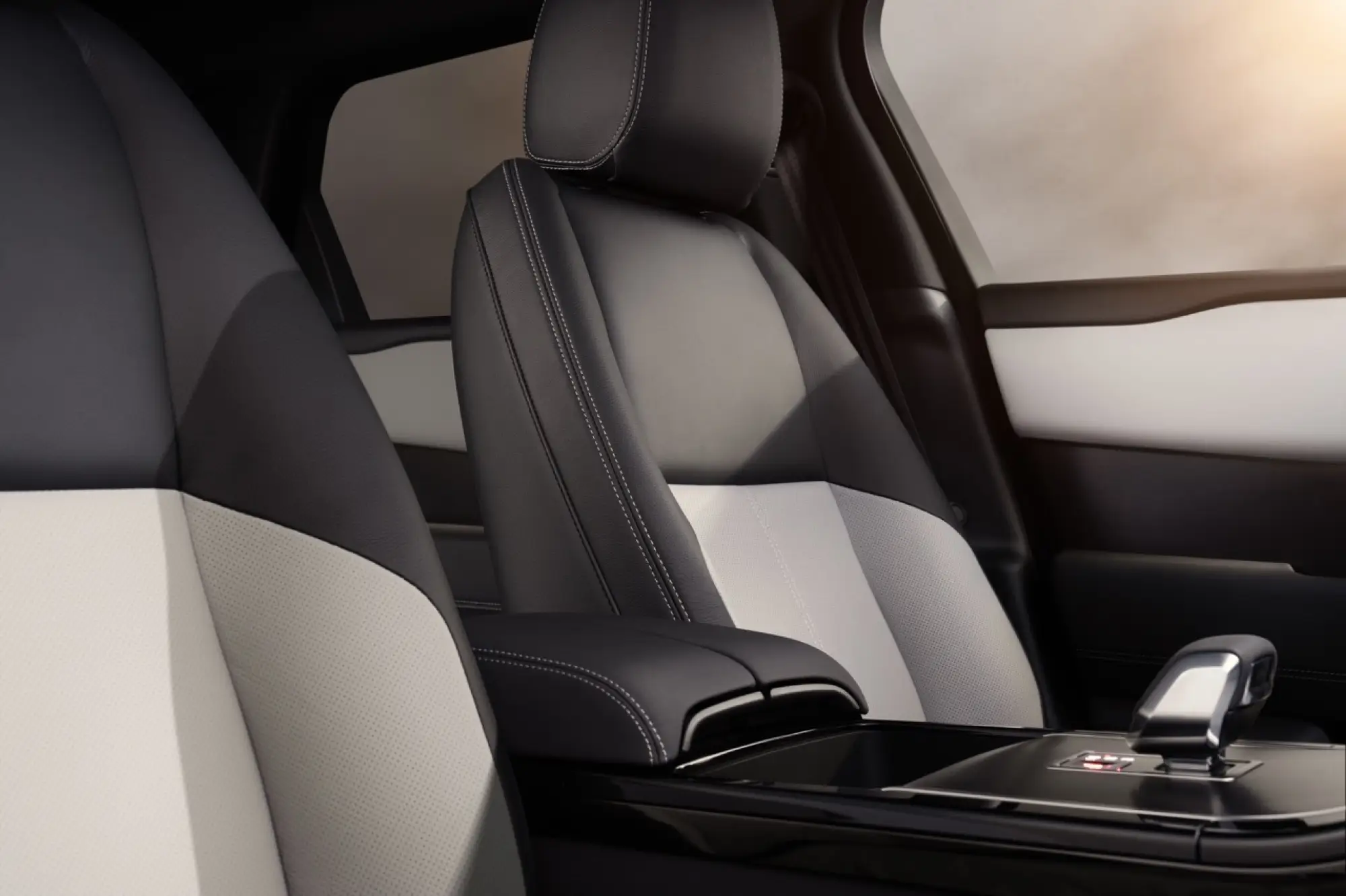 Range Rover Velar Belgravia Edition - Foto ufficiali - 9