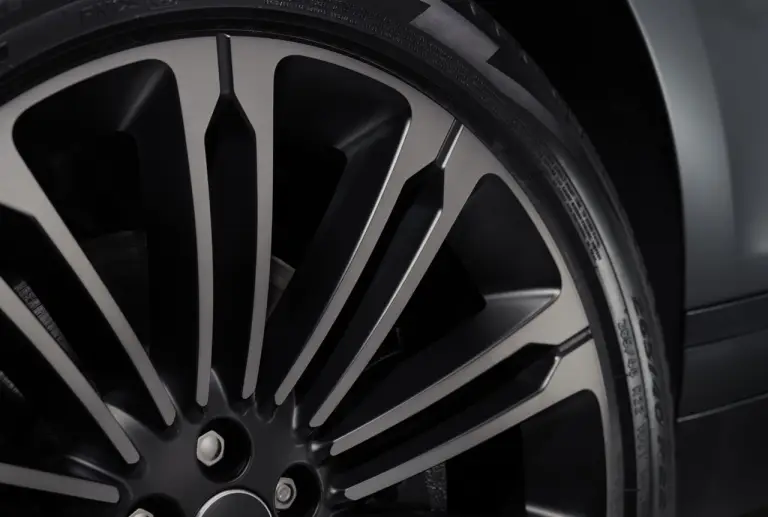 Range Rover Velar Belgravia Edition - Foto ufficiali - 10