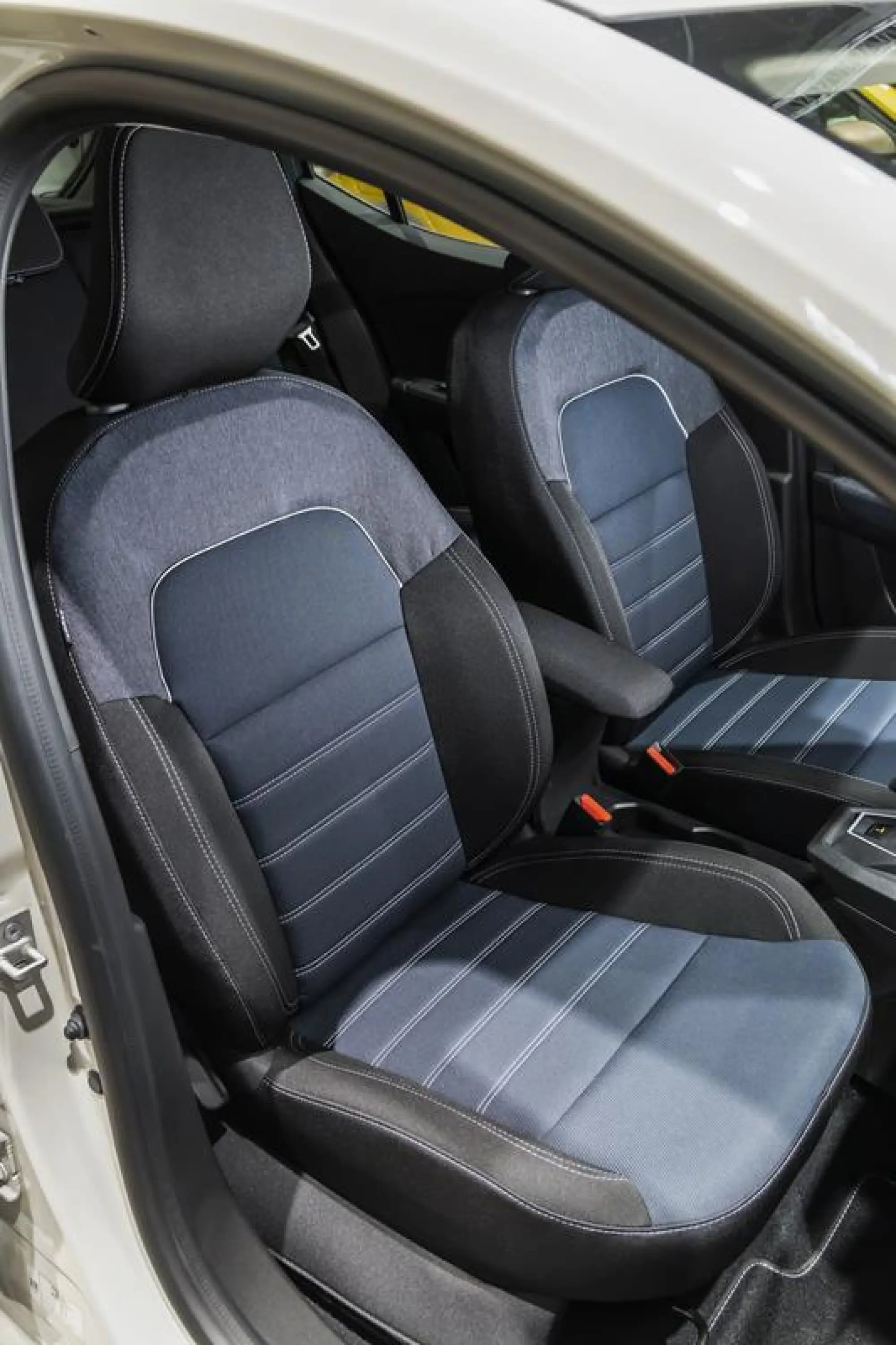 Dacia Sandero 2026 - Interni - 11