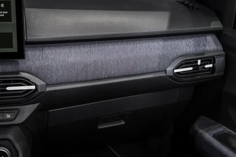 Dacia Sandero 2026 - Interni - 4
