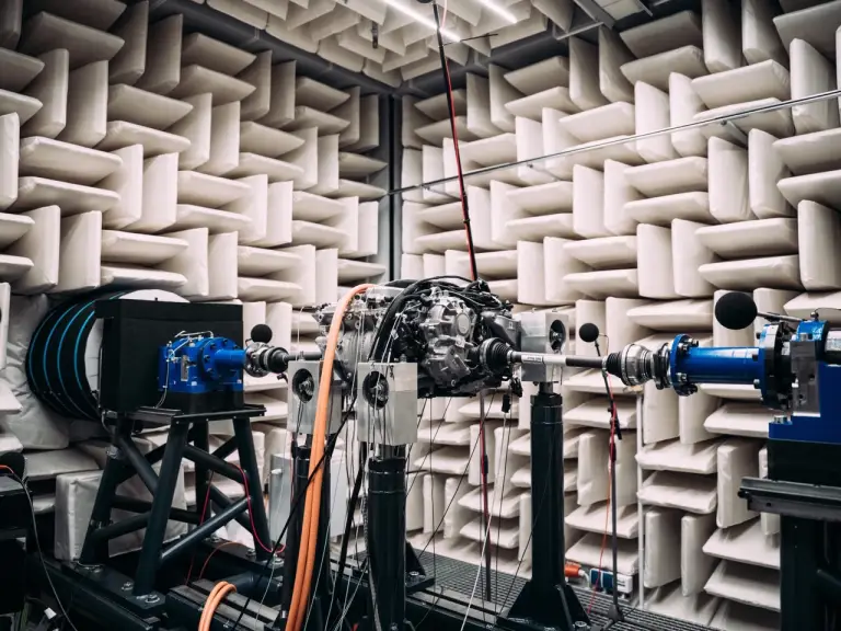 BMW M3 EV 2027 - Test invernali - 12