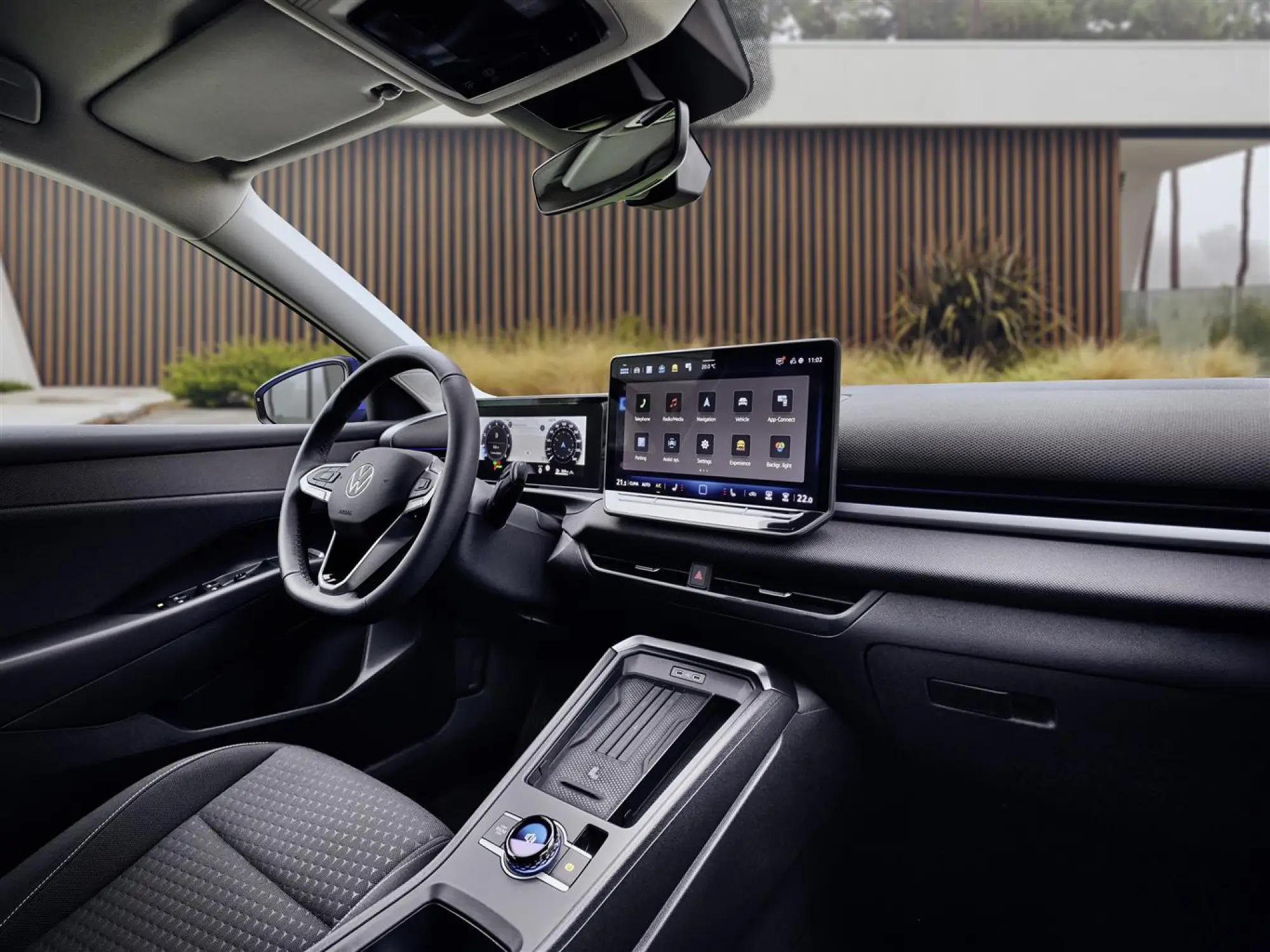 Nuova Volkswagen T-Roc debutta - 2