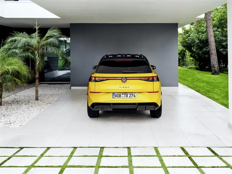 Nuova Volkswagen T-Roc debutta - 7