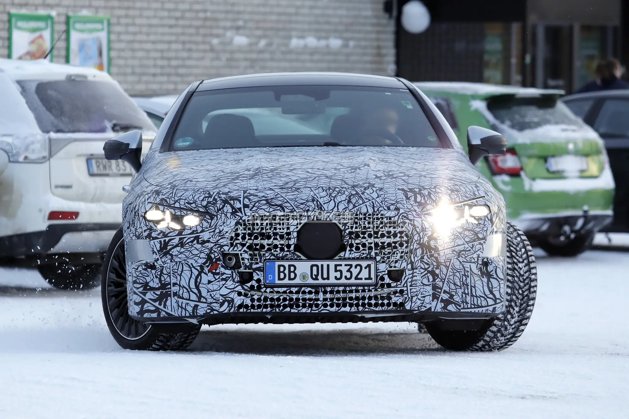 Mercedes CLE Coupe - Foto spia 19-1-2026 - 2