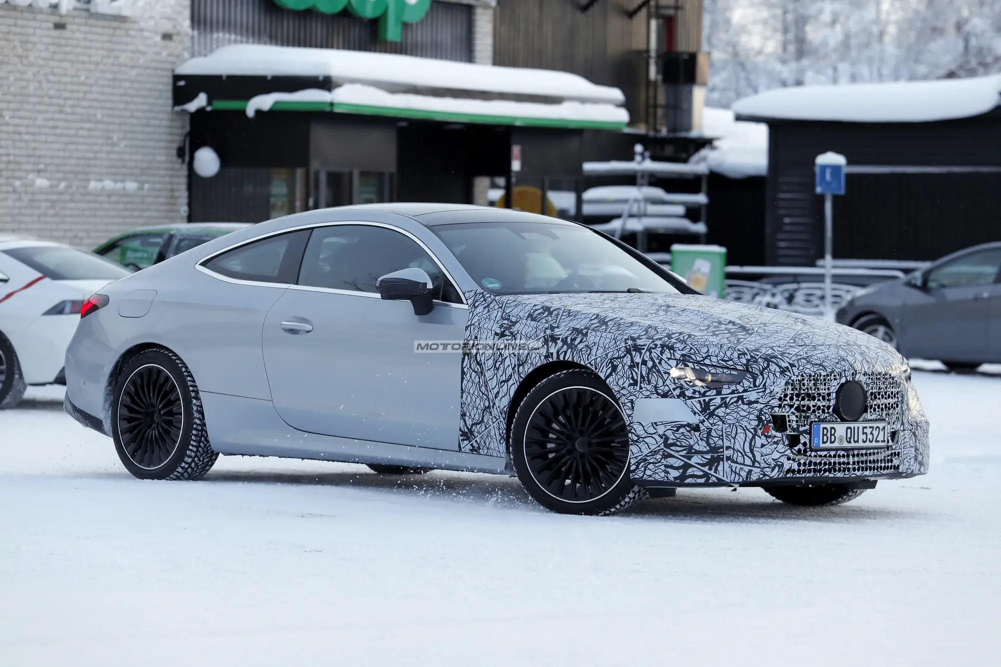 Mercedes CLE Coupe - Foto spia 19-1-2026 - 5