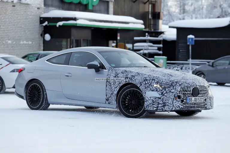 Mercedes CLE Coupe - Foto spia 19-1-2026 - 5