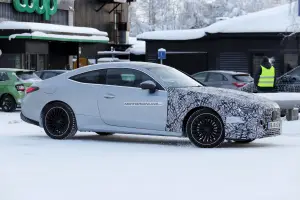 Mercedes CLE Coupe - Foto spia 19-1-2026