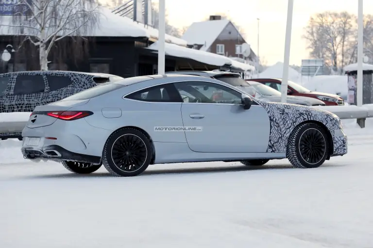 Mercedes CLE Coupe - Foto spia 19-1-2026 - 6