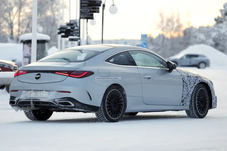 Mercedes CLE Coupe - Foto spia 19-1-2026 - 8