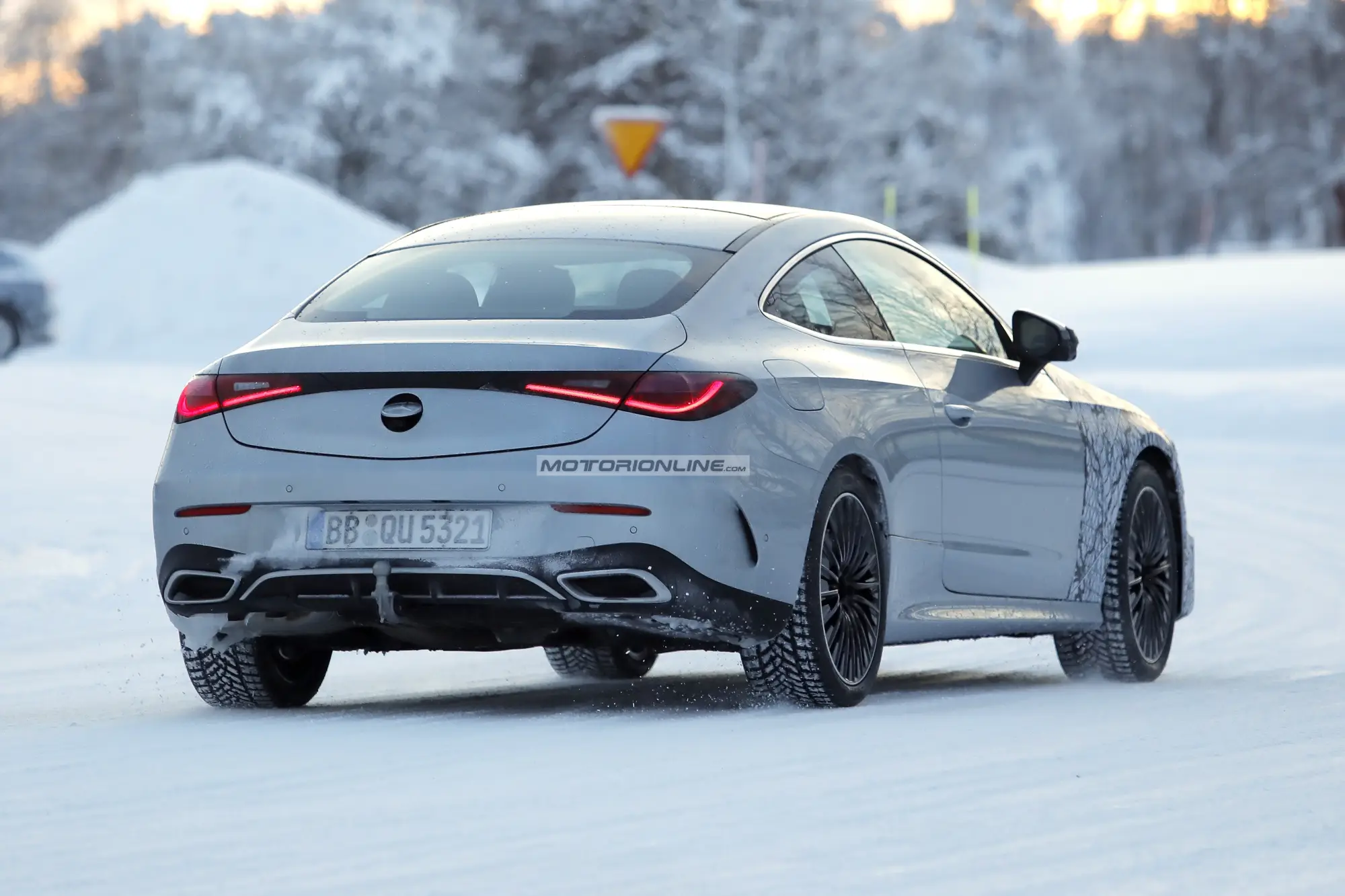 Mercedes CLE Coupe - Foto spia 19-1-2026 - 10