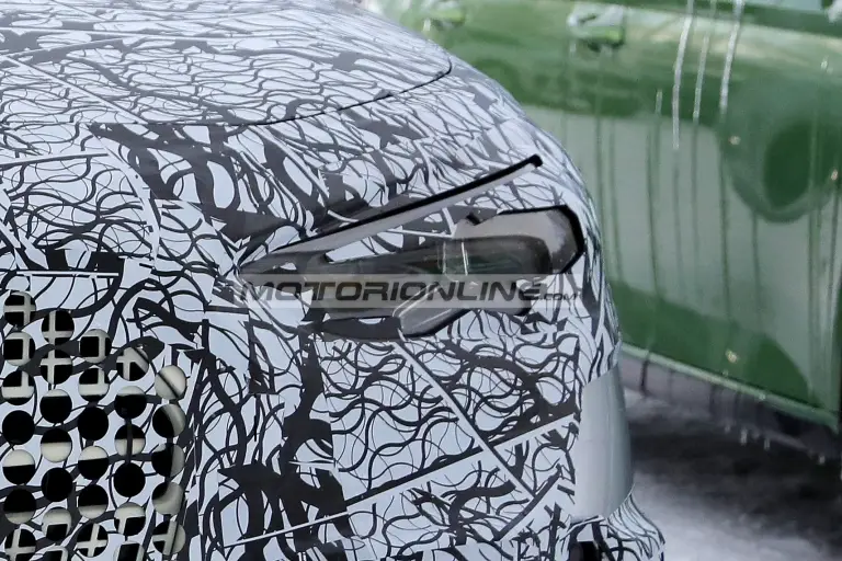 Mercedes CLE Coupe - Foto spia 19-1-2026 - 12