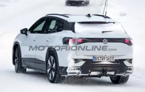 Volkswagen ID 4 2026 - Foto spia 19-01-2026