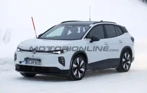 Volkswagen ID 4 2026 - Foto spia 19-01-2026