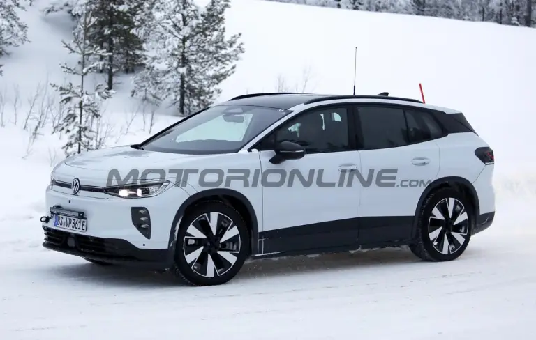 Volkswagen ID 4 2026 - Foto spia 19-01-2026 - 8