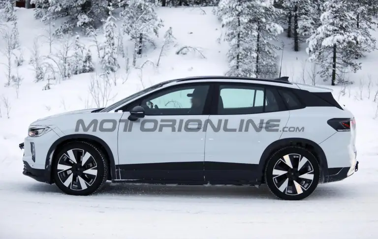Volkswagen ID 4 2026 - Foto spia 19-01-2026 - 6