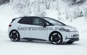Volkswagen ID 3 2026 - Foto spia 19-01-2026