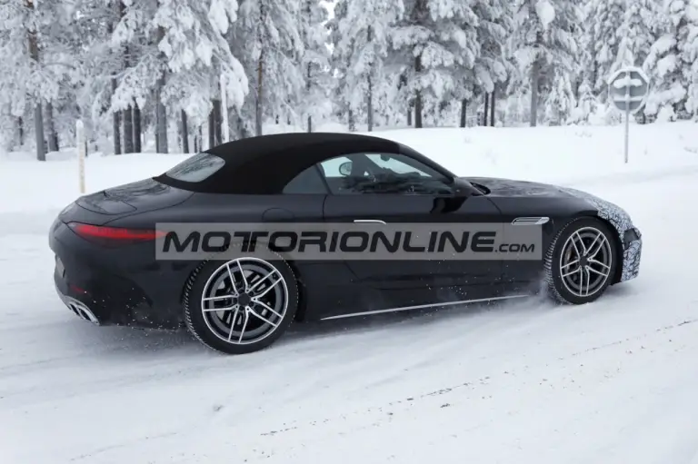 Mercedes SL restyling - Foto spia 20-1-2026 - 9