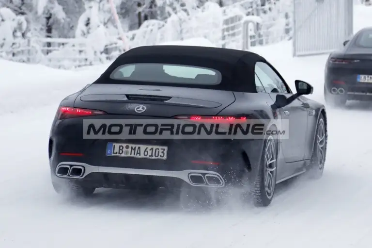 Mercedes SL restyling - Foto spia 20-1-2026 - 10