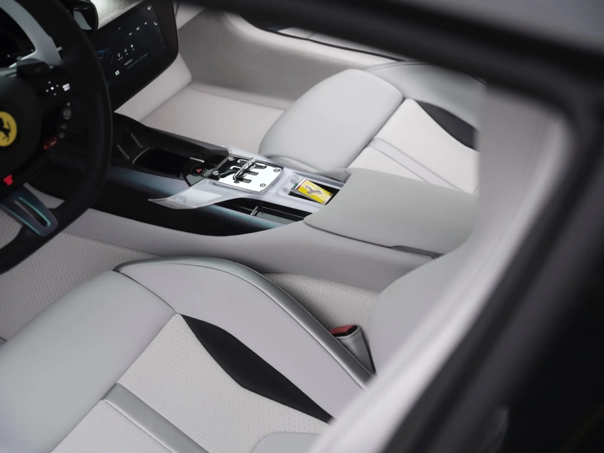 Ferrari 12Cilindri Tailor Made - Foto ufficiali - 3