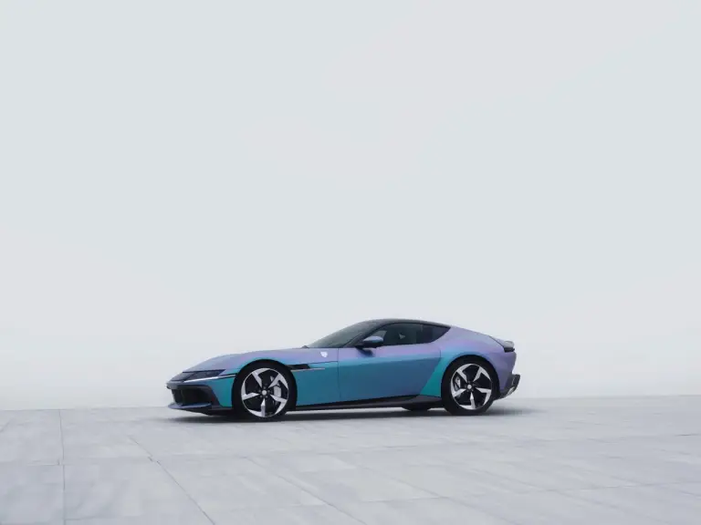 Ferrari 12Cilindri Tailor Made - Foto ufficiali - 5