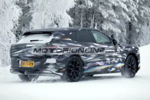 Bentley SUV urbano - Foto spia 21-1-2026