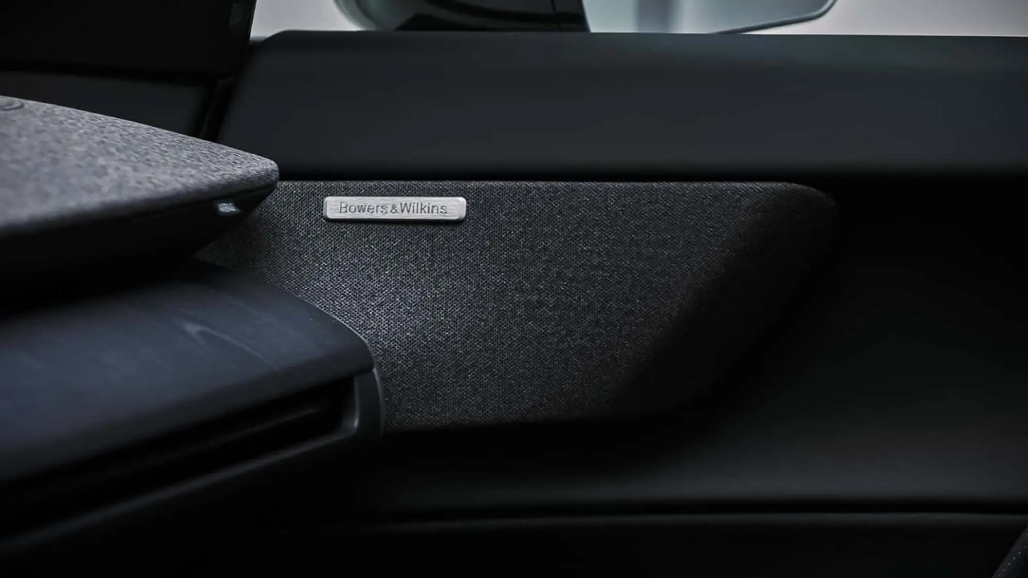 Volvo EX60 Cross Country - 15