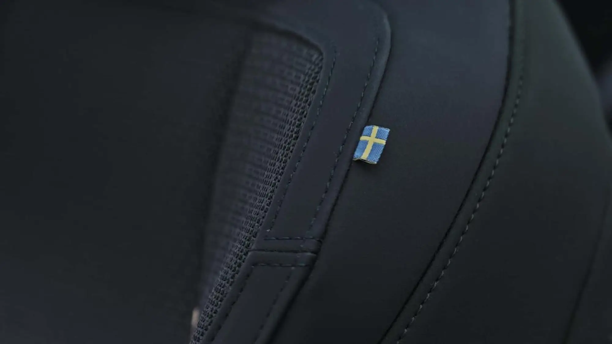 Volvo EX60 Cross Country - 20