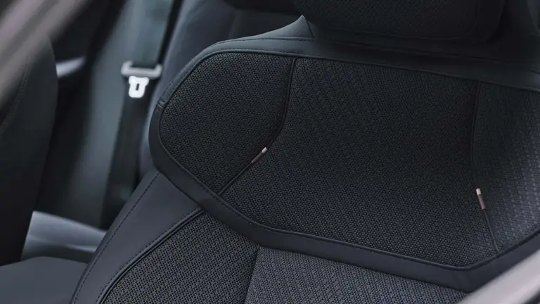 Volvo EX60 Cross Country - 17