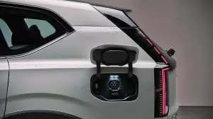 Volvo EX60 Cross Country