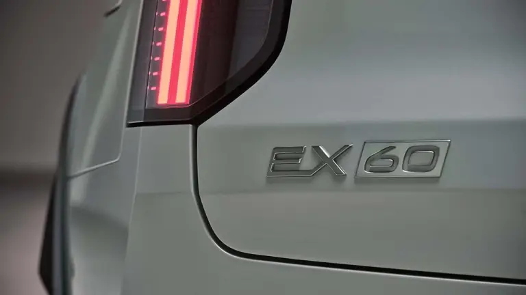 Volvo EX60 Cross Country - 32