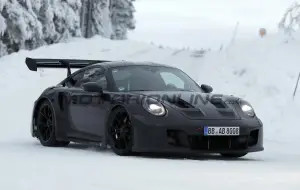 Porsche 911 GT3 RS - Foto spia 22-01-2026