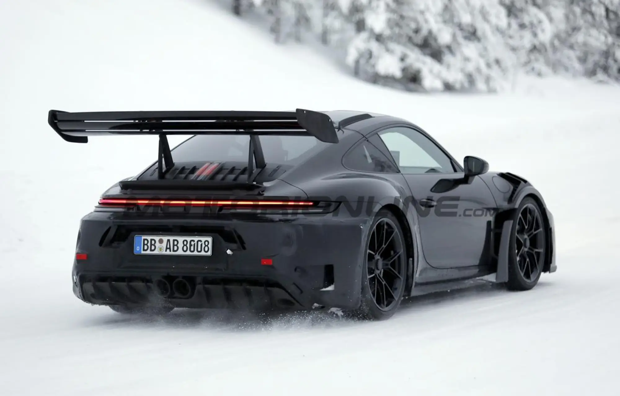 Porsche 911 GT3 RS - Foto spia 22-01-2026 - 7