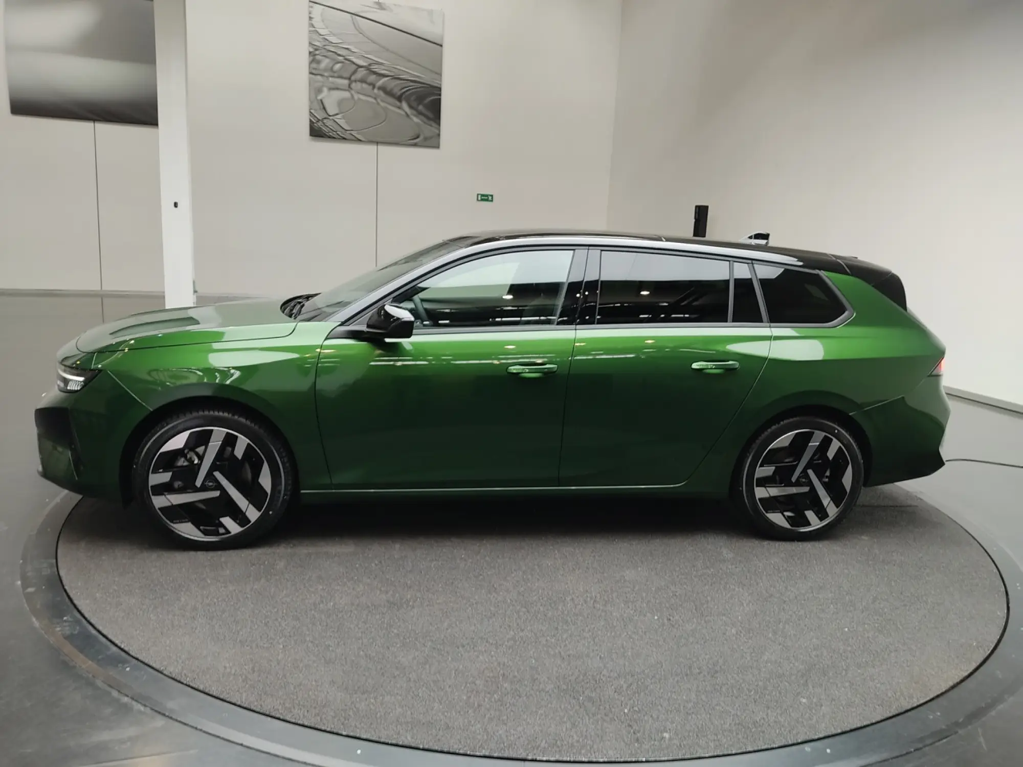 Opel Astra Sports Tourer 2026 - Foto Torino - 5