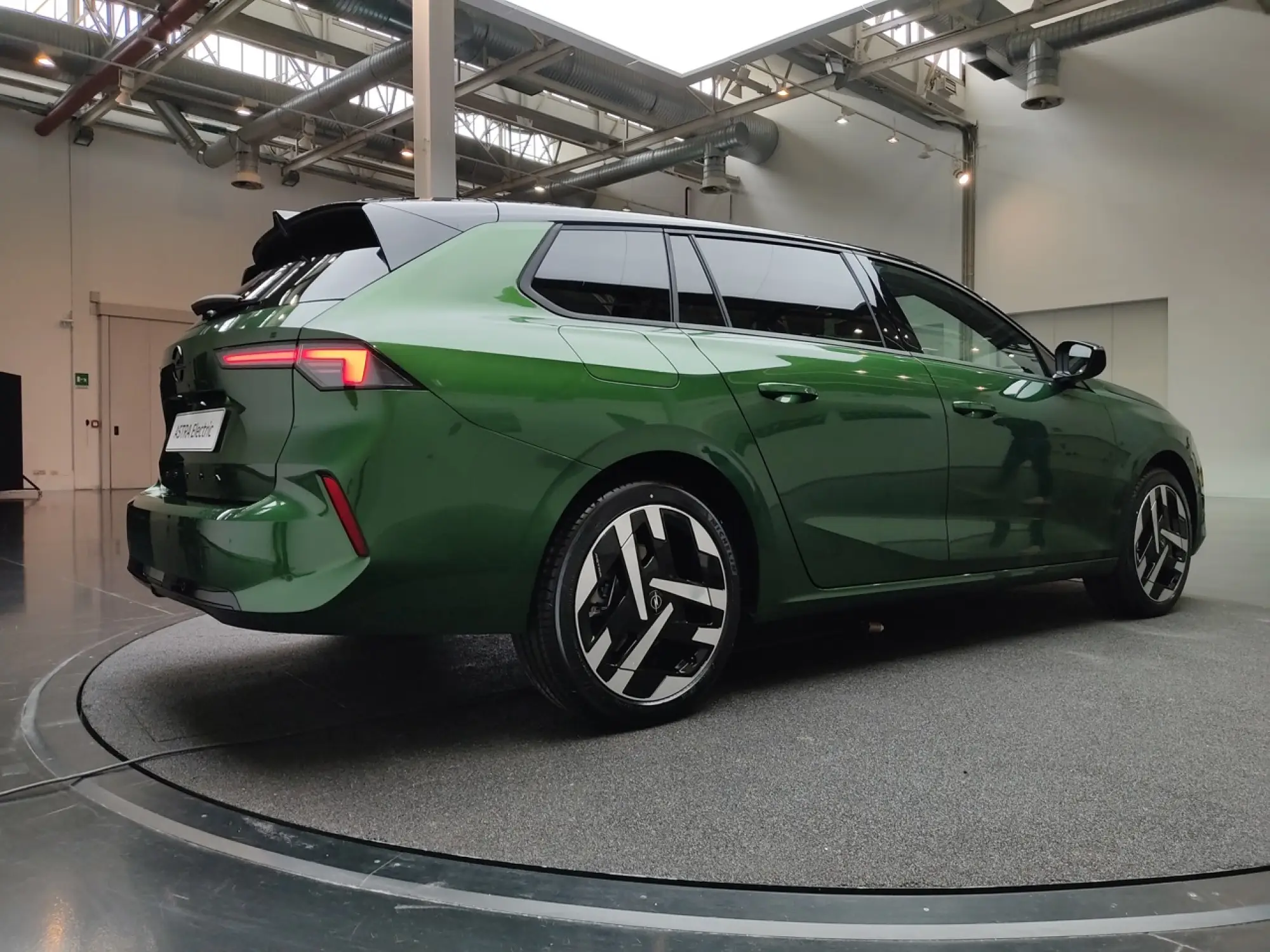 Opel Astra Sports Tourer 2026 - Foto Torino - 9