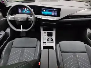 Opel Astra Sports Tourer 2026 - Foto Torino