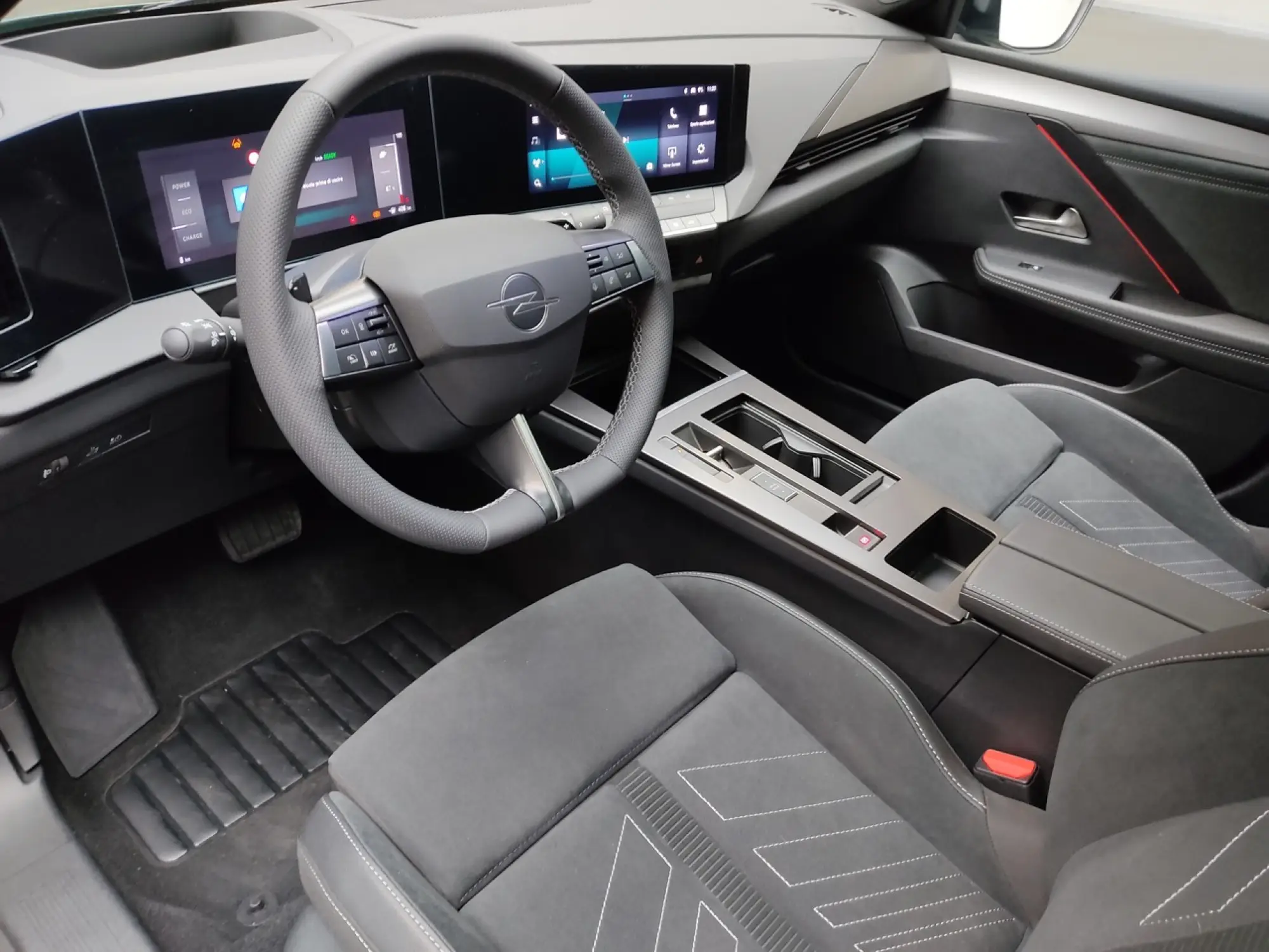 Opel Astra Sports Tourer 2026 - Foto Torino - 23