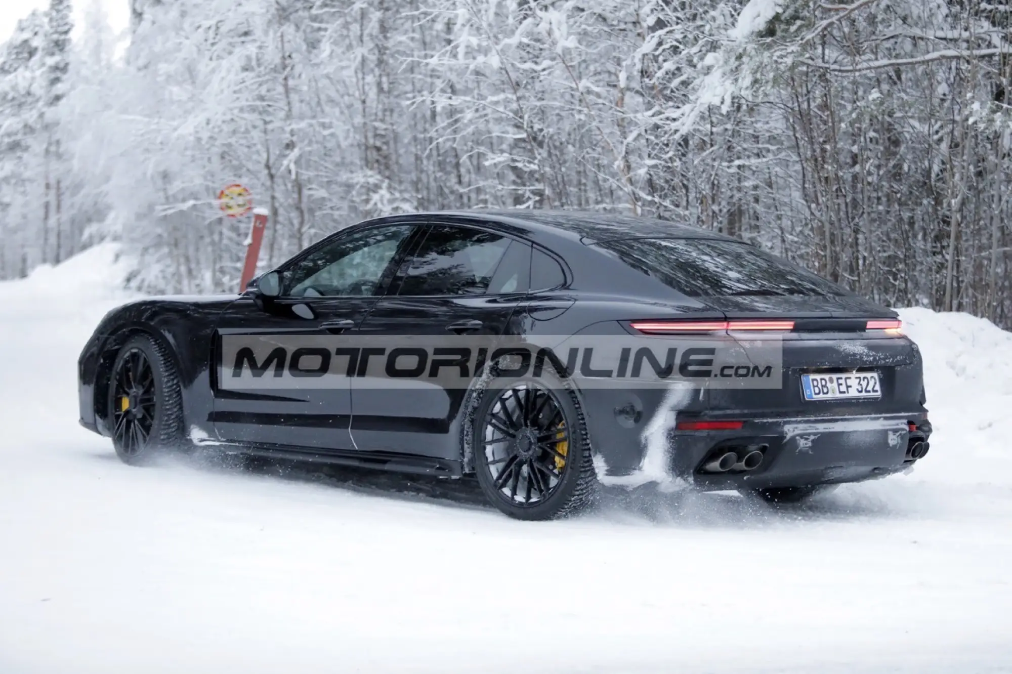 Porsche Panamera restyling - Foto spia 23-1-2026 - 7